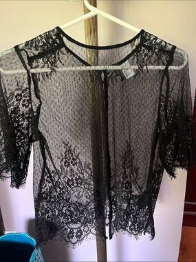 Divided Black Sheer Lace Short Sleeve Top